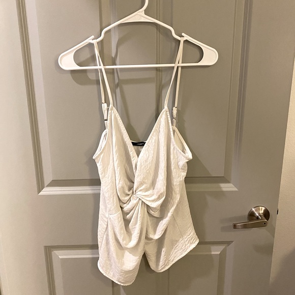 White tank top - Picture 1 of 3